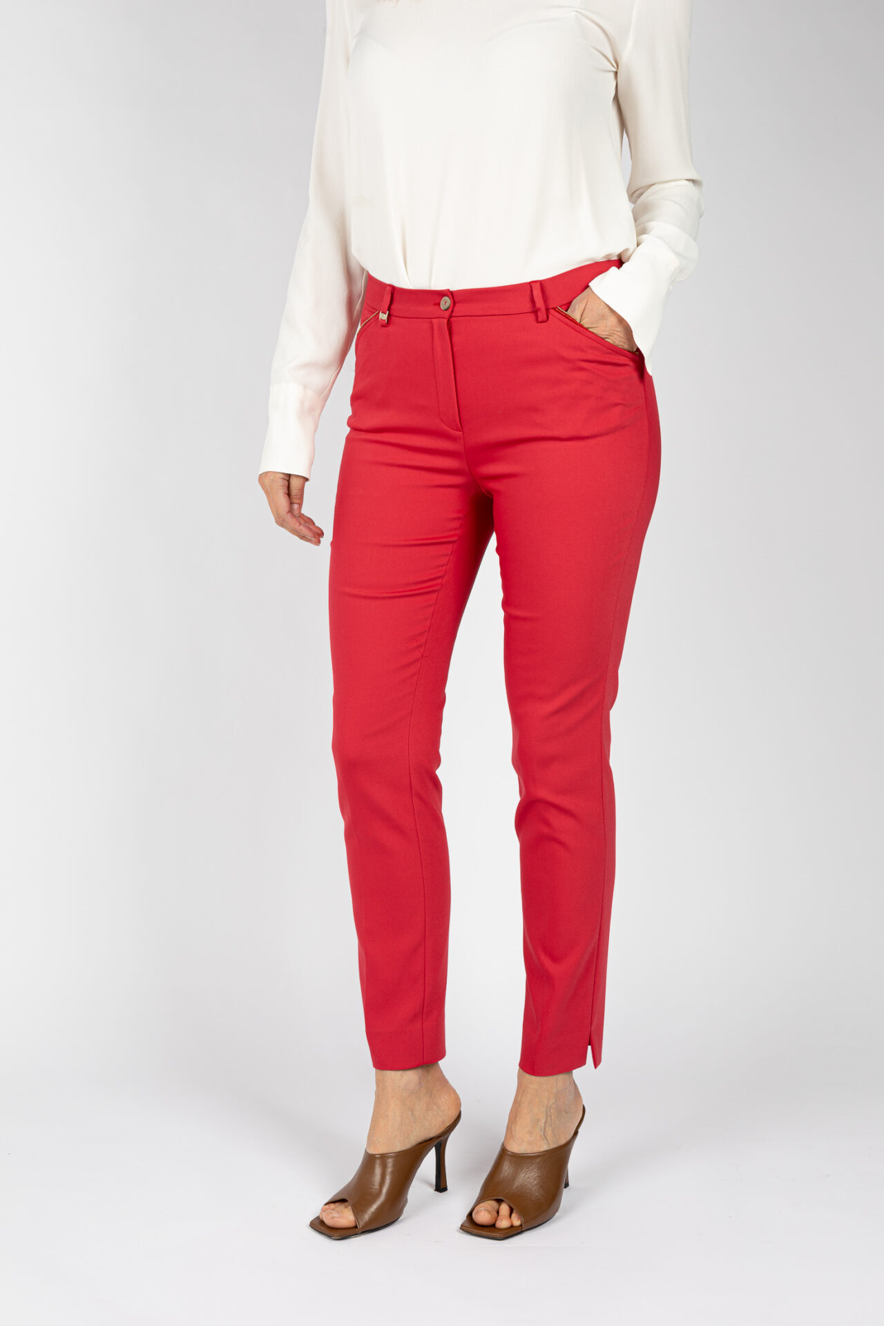 Pantaloni linea a sigaretta, da donna in colore rosso P19642G - 3